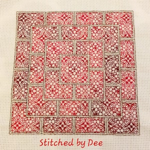 Cascading Floral Lace Tiles Blackwork Chart