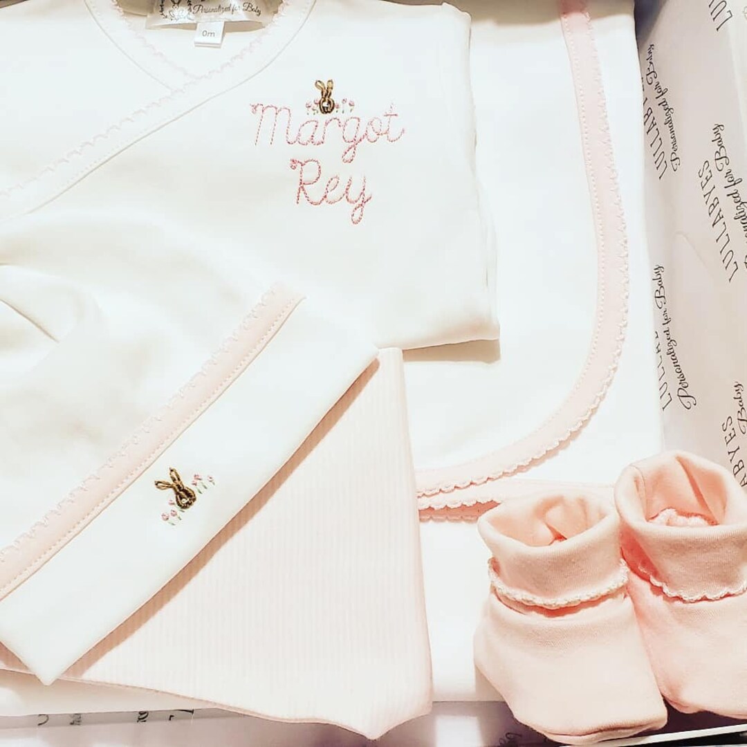 Personalized Newborn Baby Gift Set. Baby Shower Gift for Mom Etsy