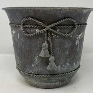 Vintage brass planter with rope detail