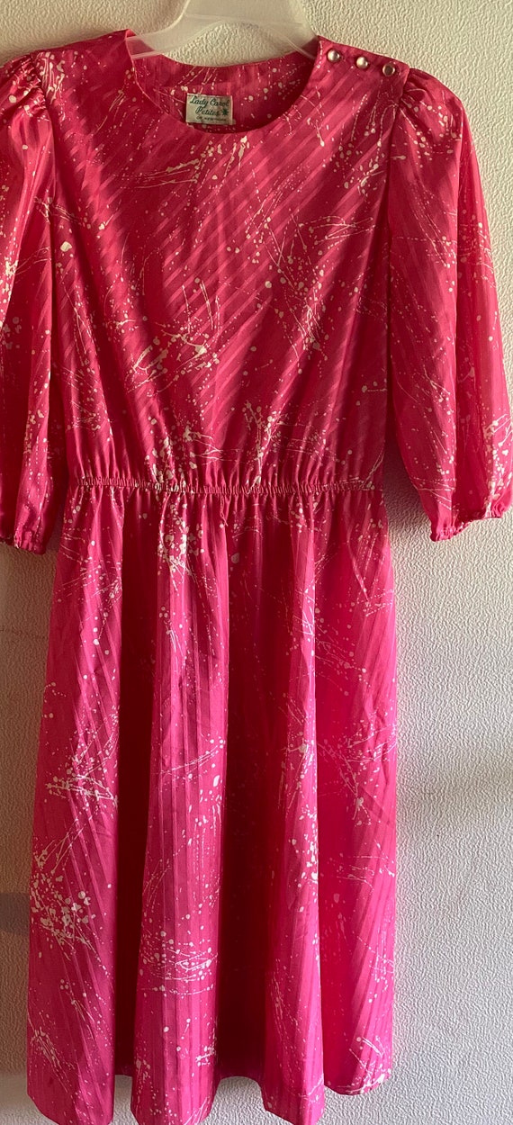 Vintage Lady Carol petite pink with white splatter