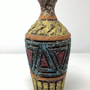 Vintage Sgraffito Italian lava glaze vase