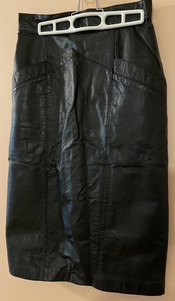 Vintage Toffs black leather skirt - image 2