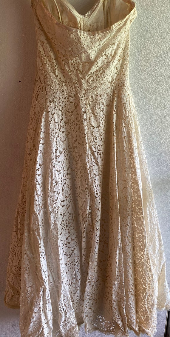 Vintage strapless handmade lace dress - image 2