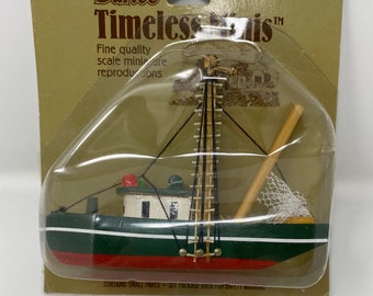 New Vintage Timeless mini wooden Darice trawler ornament