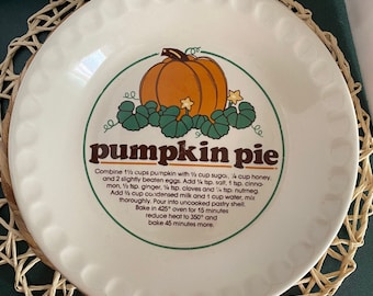 Vintage pumpkin pie baker