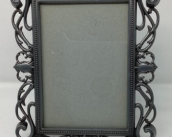 Vintage 5x7 ornate filigree pewter frame