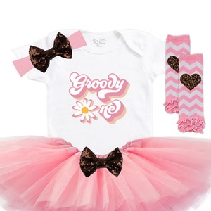 Groovy One Baby Girl&#39;s 1st Birthday Outfit - Retro Daisy Flower First Birthday - Vintage Cake Smash - Boho Birthday Shirt - Baby Girl Onesie
