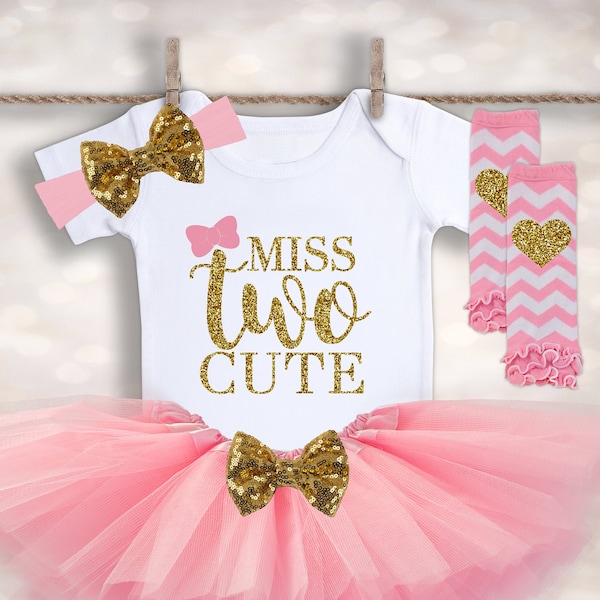 Two Birthday Outfit - TWO Cute Outfit - 2nd Birthday Outfit - Second Birthday Girl - 2nd Birthday Tutu - Cake Smash Outfit - Baby Photo Prop