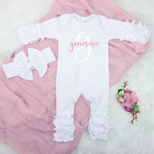 Personalized Baby Girl Coming Home Outfit – Ruffled Newborn Romper – Custom Baby Shower Gift – Baby Girl Clothes – Layette Set – Name Outfit