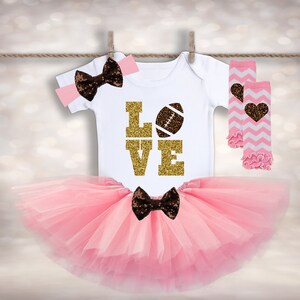 Touchdown Football LOVE Onesie® - Game Day Outfit - Tutus and Touchdowns - Baby Shower Gift - Baby Announcement - Football Onesie® imagen 4