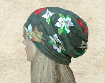 Floral Slouchy Beanie: Modern Polyester Hat for Women