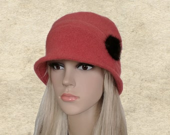Pink felted hat, Winter felt hat, Womens cloche hat, Winter women's hat, Ladies winter hat, Felt hat for lady, Felted wool hat, Felt hat red