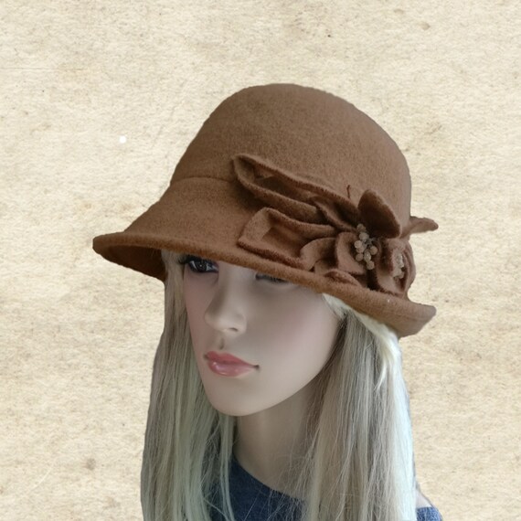 brown cloche hat