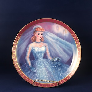 Vintage 1959 Barbie &quot;Bride to be&quot; plate by Danbury Mint