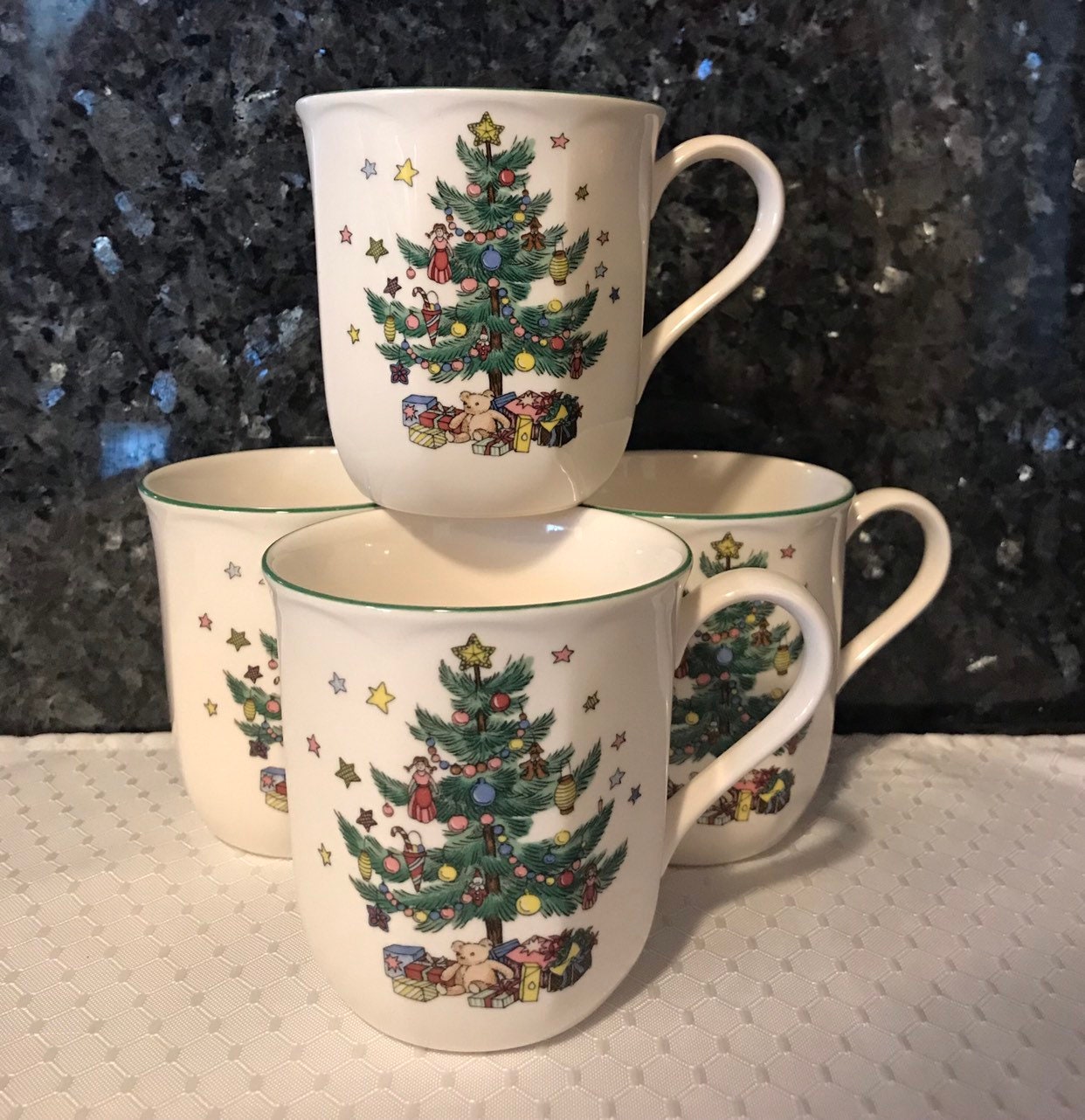 Nikko Christmas time Set of 2 cups