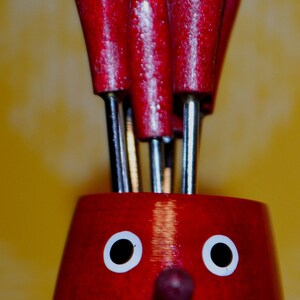 Vintage Figur /Dose Rot  Holz  Retro Design 70er Jahre   Mid Century  Mid Century