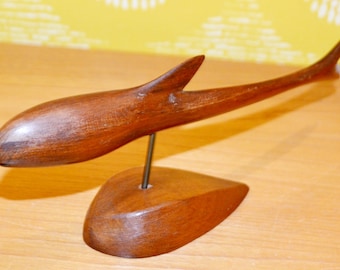 Vintage teak wood decorative fish figurine, 1960s retro, mid-century country style, shabby chic, Danish design