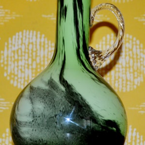 Vintage Opaline Glass Vase Green 70s Retro Mid Century Seventies Made in Italy Space Age