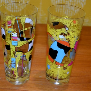 Vintage 2x colorful juice glasses 80s retro design mid century vintage glass country style shabby chic
