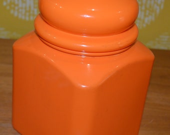 Grande boîte vintage en plastique orange années 70 années 70 rétro milieu du siècle shabby chic style maison de campagne