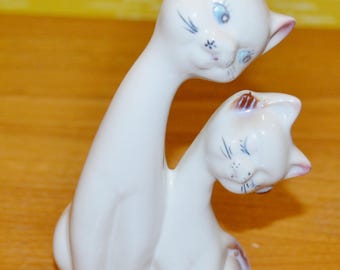 ヴィンテージ陶器の猫の置物、白、1970年代レトロ、シャビーシック