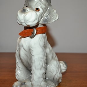 Vintage Figurine Dog Porcelain Grey/White 50s Mid Century Retro Space Age Shabby Chic Country Style
