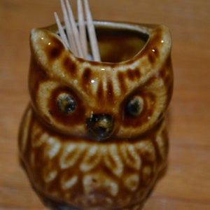Vintage Owl Figurine Toothpick Dispenser Owl Ceramic WGP Brown 70s Retro Mid Century Shabby Chic Country Style