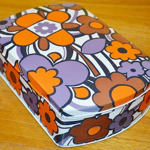Vintage Tin Can Colorful Flowers Seventies 70s Retro Space Age Design Shabby Chic Country Style
