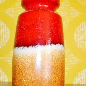 Vintage ceramic vase by Scheurich Model 242 /22 Beige / Red 70s Retro Design Fat Lava Mid Century Space Age