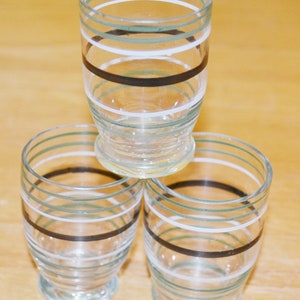 Beautiful vintage schnapps glasses set vintage 70s colorful retro mid century space age seventies shabby chic country style