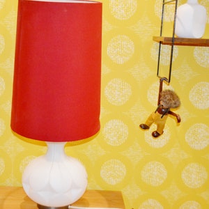 Vintage lamp / light with ceramic base white lampshade red 70s retro mid century lamp