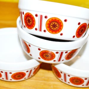 Beautiful vintage serving bowl set Cordo Flam 70s retro mid century shabby chic country style
