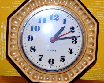 Orologio da parete vintage con timer in ceramica (anni'50)