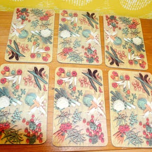 Conjunto de 6 lindas tábuas de pão/corte vintage coloridas, estilo anos 70, tábuas de café da manhã em Resopal coloridas, tábuas de pão retrô dos anos 70.