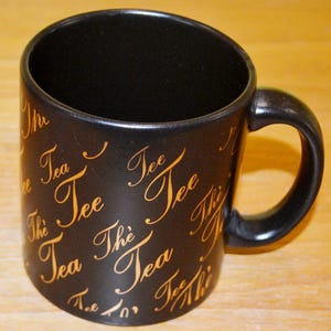 Piękny, zabytkowy ceramiczny kubek z sitkiem do herbaty od Waechtersbach / Wächtersbach Czarny Lata 70. Retro Mid Century Shabby Chic Lata siedemdziesiąte