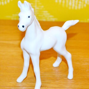Vintage Porcelain Figurine Horse White Seventies 70s Mid Century Retro Space Age Shabby Chic Country Style Money Box
