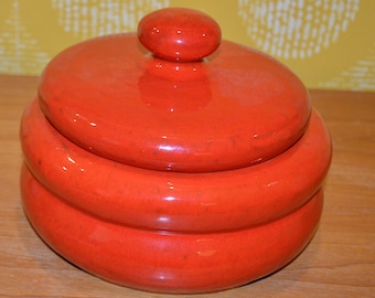 Vintage ceramic lid can red 70s retro design WGK WGP shabby chic country style seventies