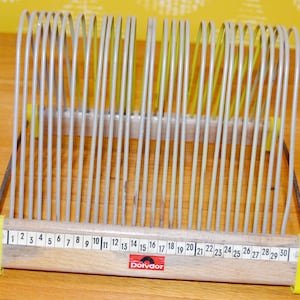 Vintage single / record dispenser made of wood / plastic Polydor from the 60s Retro Mid Century Shabby Chic country style