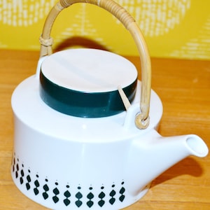 Vintage coffee pot by Melitta white/green 60s retro mid century shabby chic country style WGK