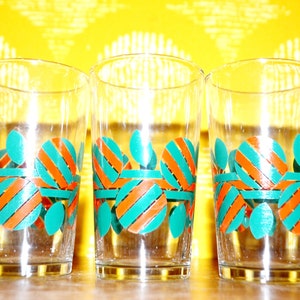 Vintage 5 juice glasses set green orange glasses 70s retro design mid century vintage glass country style shabby chic