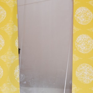 Lustro vintage Lata 50. Lustro z lat 50. Metal / szkło Kolor złoty Retro Design Z połowy wieku Epoka kosmiczna