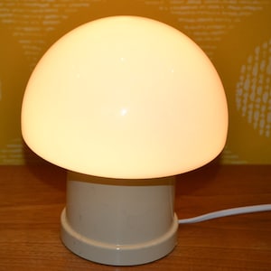 Vintage table lamp 70s mushroom lamp plastic mushroom lamp retro mid century space age