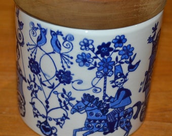 ハンスヘッドバーグ？1970年代 スウェーデン　蓋付き置物　陶芸品 シュランバーグ社の美しいヴィンテージ磁器製の蓋付きボックス