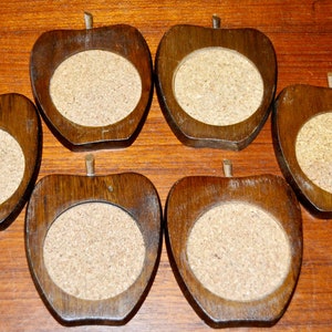 Vintage coasters teak wood / cork beige / brown mid century apple shabby chic 70s retro vintage retro coasters