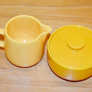 Vintage Melitta Heidelberg milk and sugar set ceramic sunny yellow 70s retro mid century seventies shabby chic country style