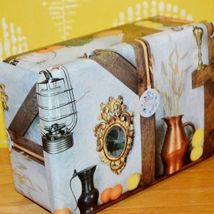 Vintage Tin Can Colorful 50s Retro Space Age Design Mid Century Shabby Chic Country Style