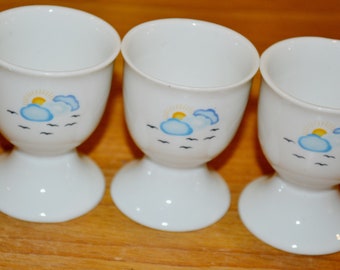 Vintage  Eierbecher Weiß   Egg Cups  Porzellan 70er Jahre  Retro Mid Century  Shabby Chic Landhausstil