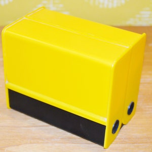 Boîte à cartes vintage en plastique jaune/noir, design rétro des années 70, milieu du siècle