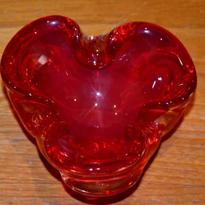 Vintage Glass Ashtray Red 70s Space Age Retro Mid Century Ashtray Shabby Chic Country Style
