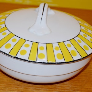 Vintage Porcelain Lidded Can White / Yellow Nimy Made in Belgium 70s Retro Shabby Chic Country Style West Germany WGP WGK